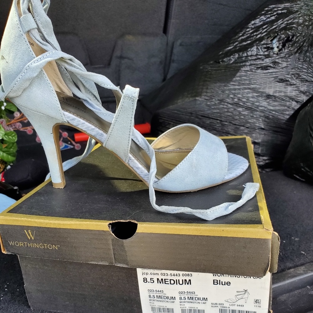 Worthington high heels